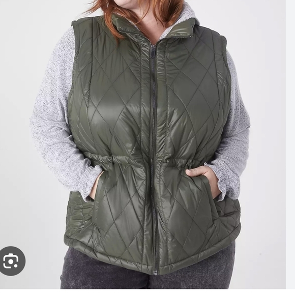 Lane Bryant Lightweight Quilted Liner Vest w/Pockets in Olive Green - Size 22/24 - Picture 1 of 16